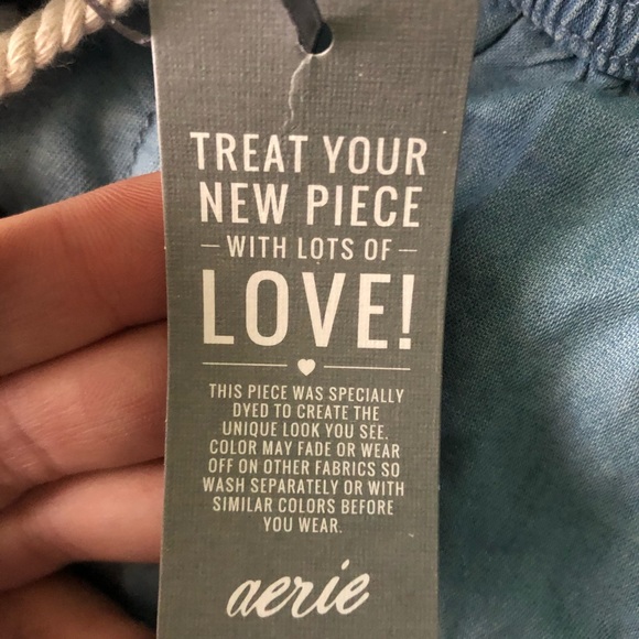 Light blue soft denim Aerie shorts - Picture 4 of 5